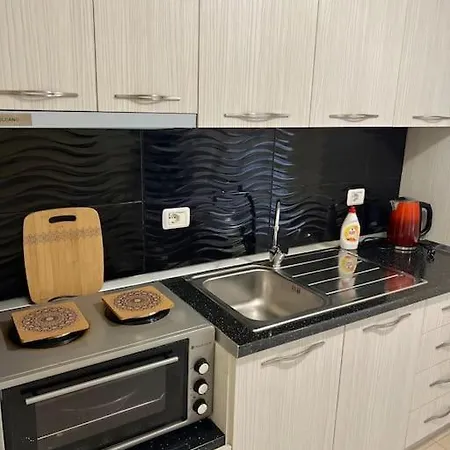 아파트 Jola Studio With Mountain View Vlorë